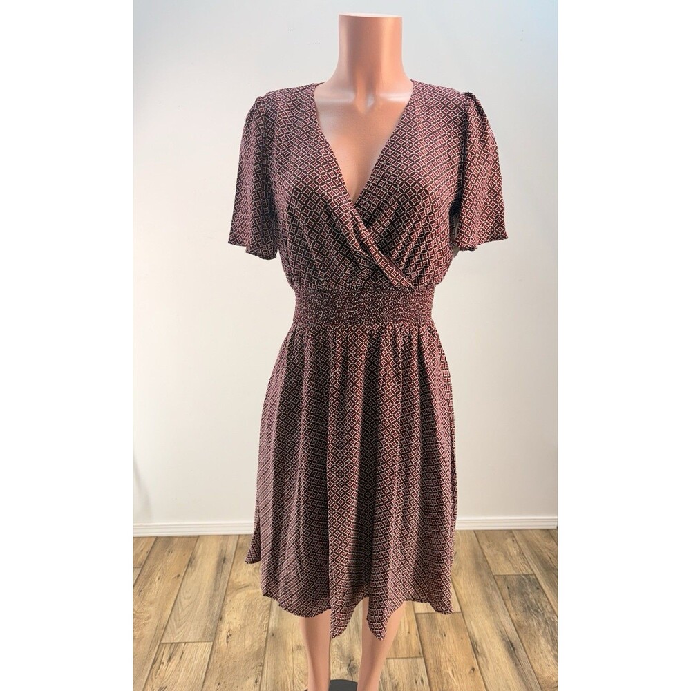 Draper James Women XSmall Floral Fit & Flare Knee Length Dress V Neck - Picture 2 of 16